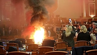 Tiranai parlament, 2023. november 20-án