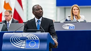 El Presidente de Kenia, William Ruto, instó a Europa a mejorar las duras condiciones de financiación a las que se enfrentan los países africanos.