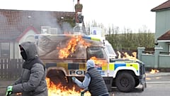 Vítimas da violência na Irlanda do Norte iniciam ação contra lei da amnistia
