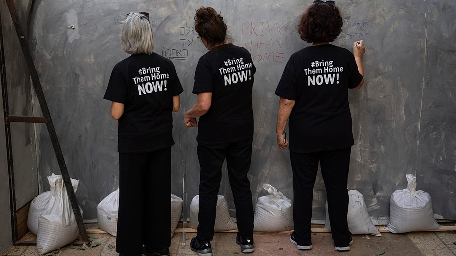 Libertação dos reféns do Hamas adiada