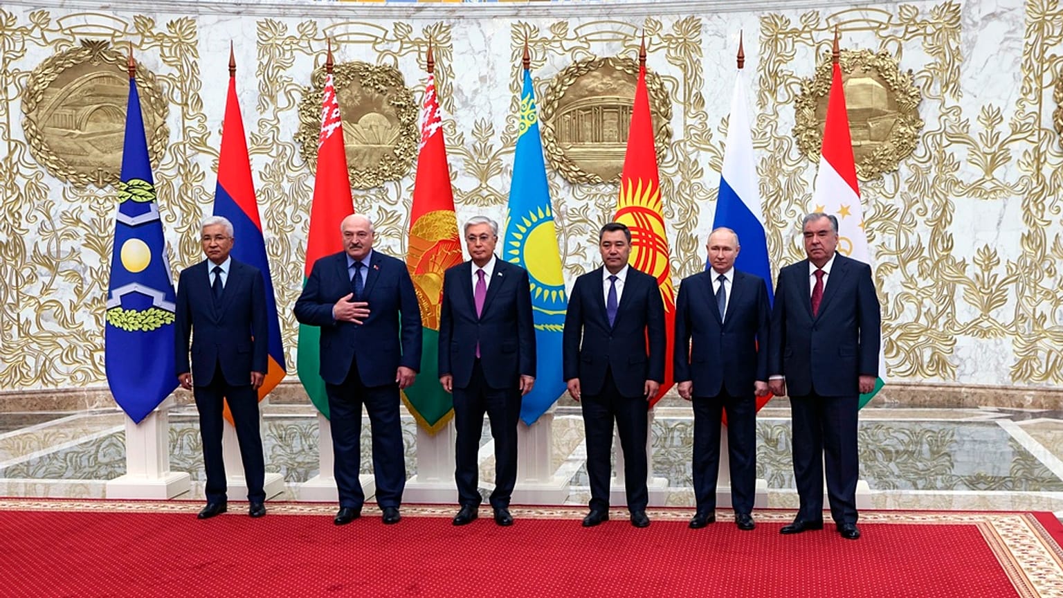 Представители Армении на саммит в Минске не приехали