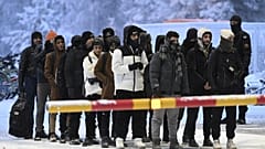 Migránsok érkeznek a finn-orosz határra Sallánál