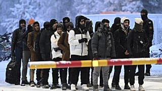 Migránsok érkeznek a finn-orosz határra Sallánál