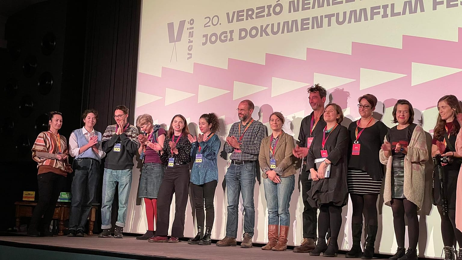 A Verzió szervezői