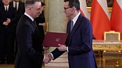Polens Präsident vereidigt Regierung von Morawiecki