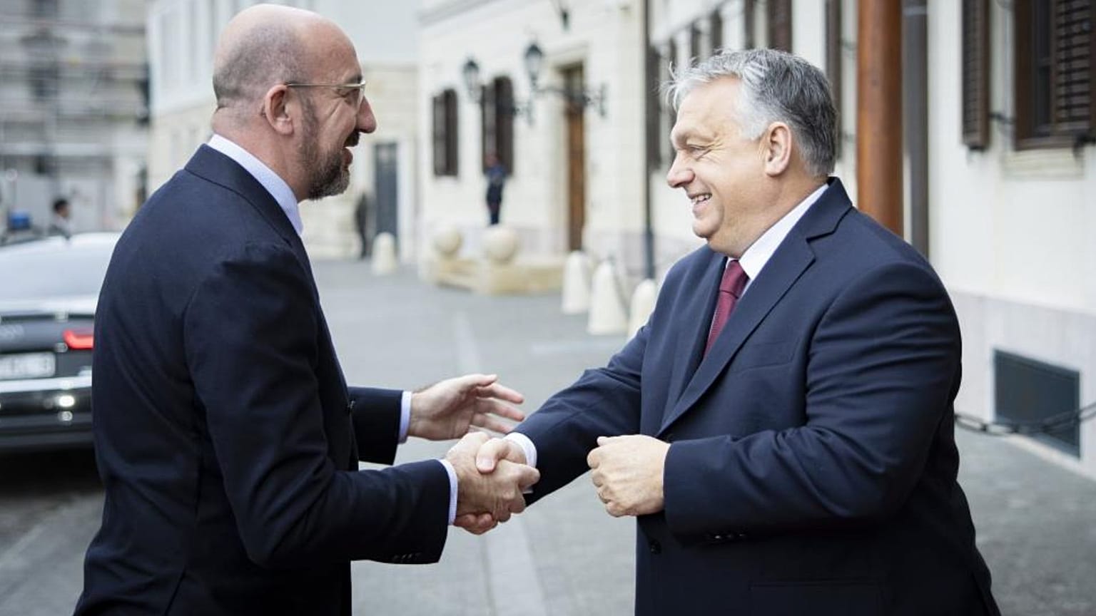 Az Orbán-levél után jött Budapestre Charles Michel