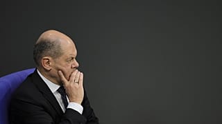 Olaf Scholz kancellár a Bundestagban
