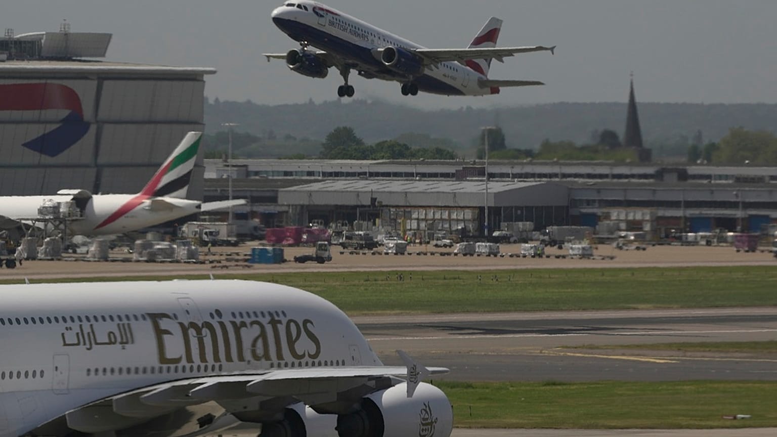 Saudi Arabia's Public Investment Fund is set to acquire a 10% stake in London Heathrow Airport 