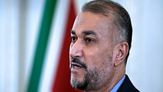  وزير الخارجية الإيراني حسين أمير عبد اللهيان خلال مؤتمر صحفي في طهران،إيران.