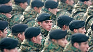 Soldiers at a ceremony.