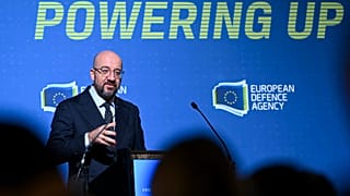 Председатель Европейского совета Шарль Мишель выступает на ежегодной конференции Европейского оборонного агентства 30 ноября