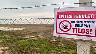 Az építkezés lezárt területe Fertőrákoson - 2023. november 30.