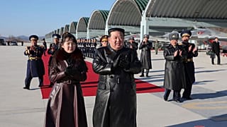 Ким Чен Ын с дочерью