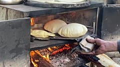 صناعة الخبز في غزة