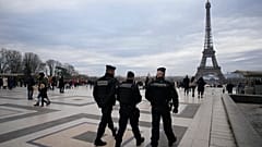 Les quartiers touristiques de Paris sous étroite surveillance