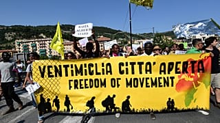 Manifestazione per la libera circolazione delle persone a Ventimiglia
