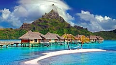 Tahiti se trouve à près de 16 000 kilomètres et à 10 fuseaux horaires de Paris.
