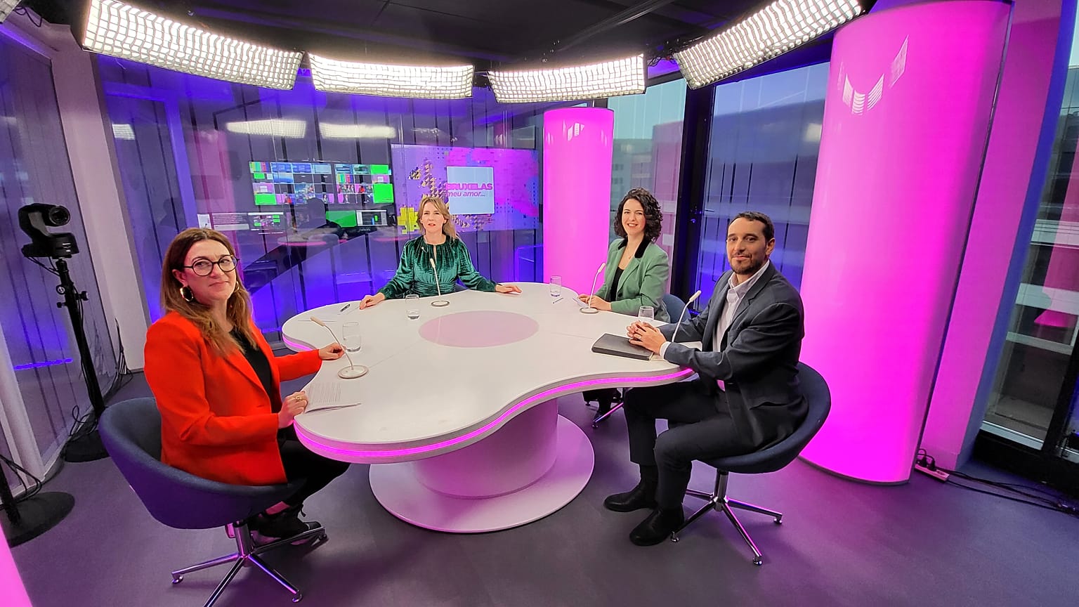Méabh Mc Mahon con Soraya Rodríguez, Guillermo Bullrich y Anna Gumbau