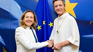 Nadia Calviño (à esquerda) e Margrethe Vestager (à direita)