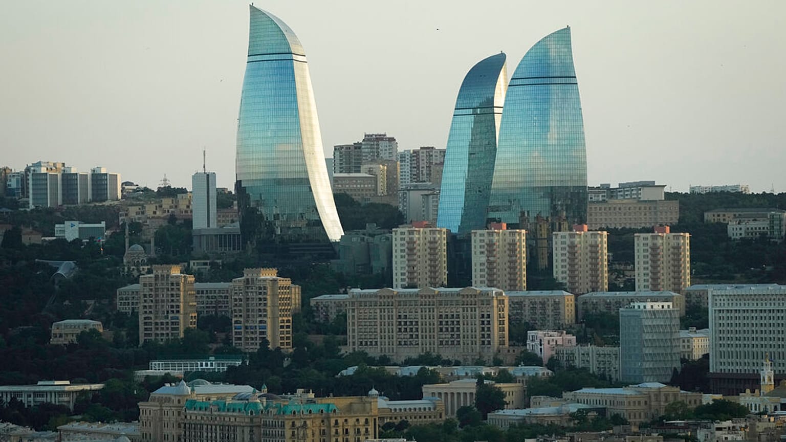 Azerbaycan'ın başkenti Bakü'den genel görünüm
