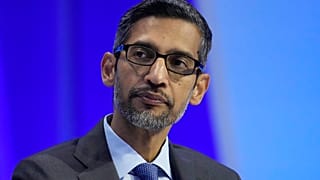 ساندر بيتشاي، الرئيس التنفيذي لشركة Google وAlphabet، يشارك في مناقشة في منتدى التعاون الاقتصادي لآسيا والمحيط الهادئ 