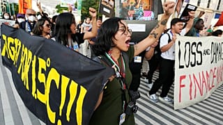 Manifestation d'activistes du climat à Dubaï.