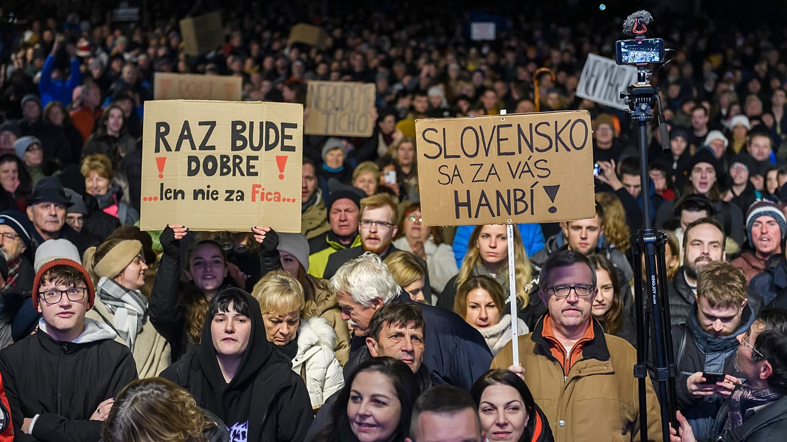 Protesta contro il governo a Bratislava