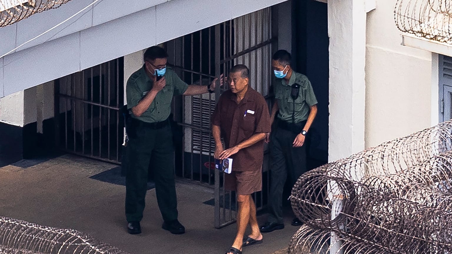 Il magnate pro-democrazia Jimmy Lai in carcere
