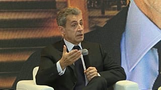 الرئيس الفرنسي السابق نيكولا ساركوزي