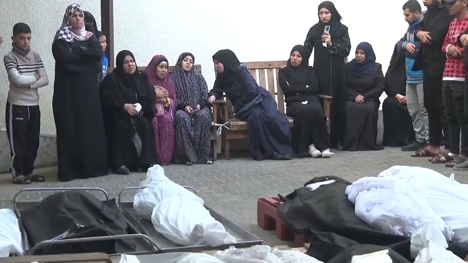 وداع القتلى في رفح