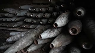 Krieg in der Ukraine: Der Ukraine geht die Munition aus. 