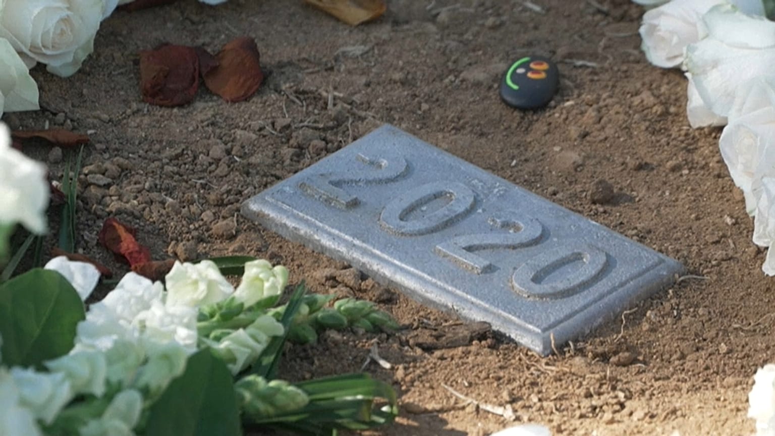 Los cuerpos fueron enterrados en una fosa común.