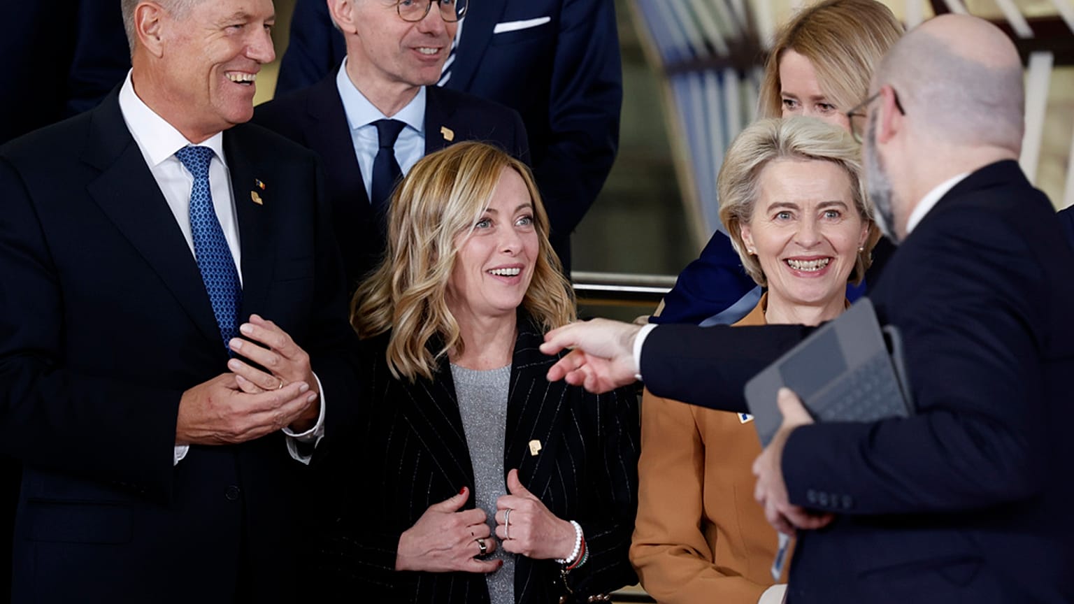 la presidente del Consiglio europeo Giorgia Meloni al summit sui balcani occidentali a Bruxelles