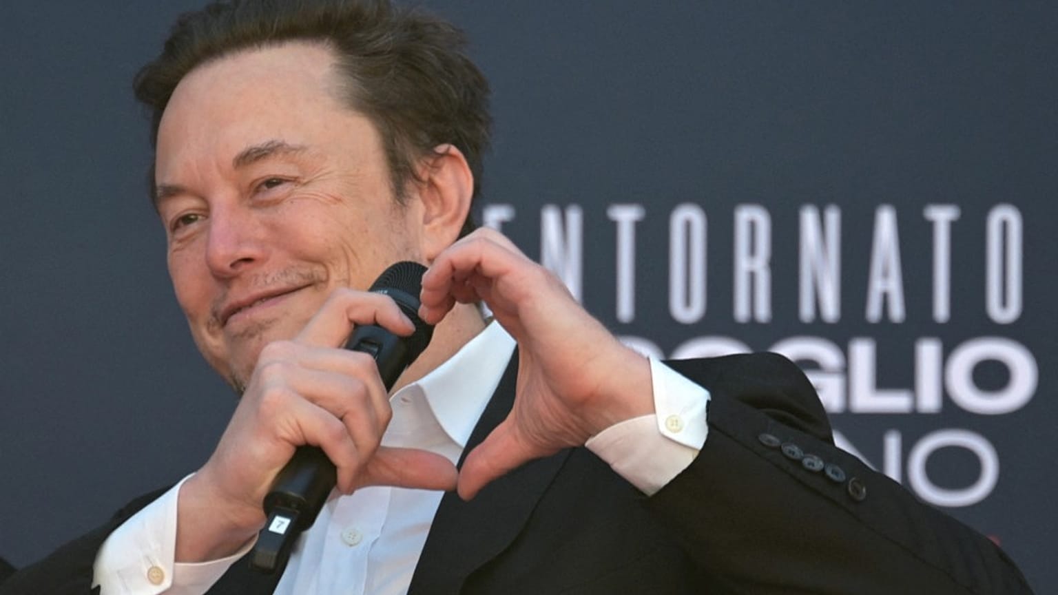 Elon Musk ad Atreju