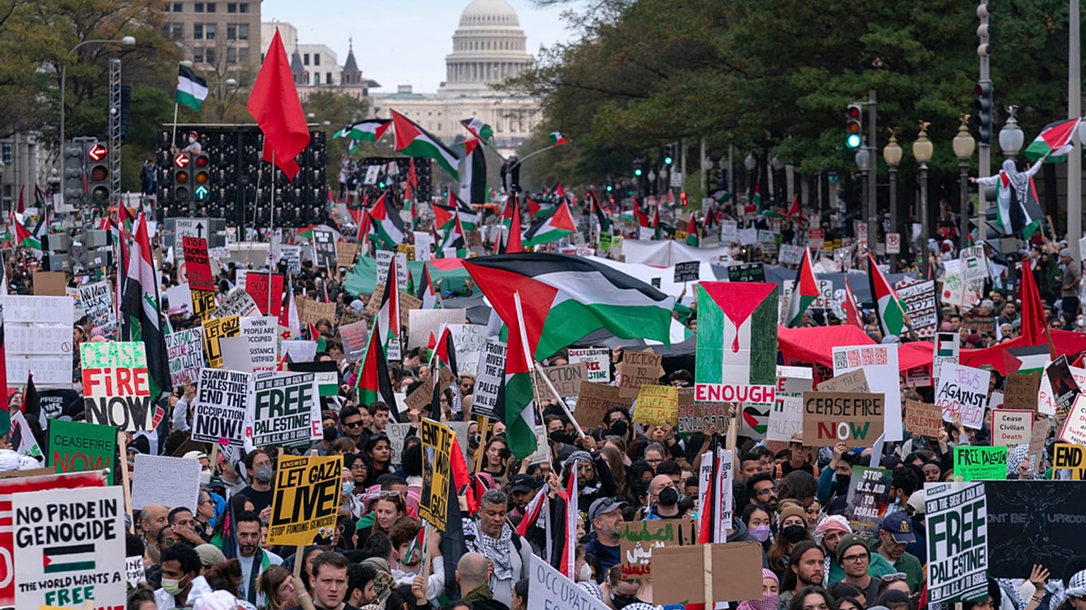 شهدت الولايات المتحدة مظاهرات ضخمة دعمًا لفلسطين