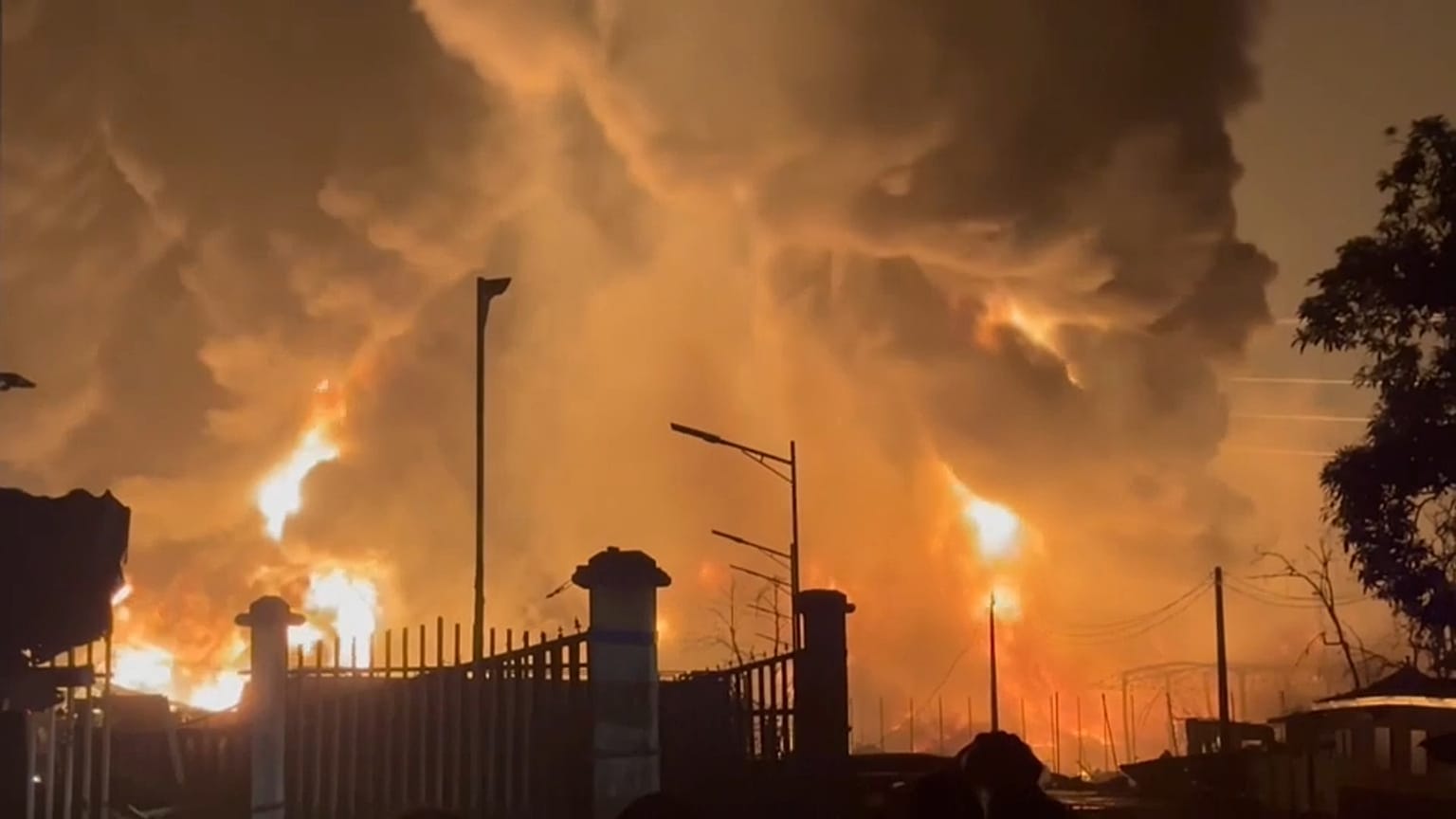 Feuer in der Hauptstadt von Guinea 