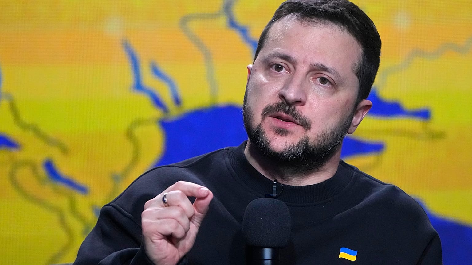 Il presidente ucraino, Volodymyr Zelensky, durante la conferenza stampa di fine anno a Kiev (19 dicembre 2023)