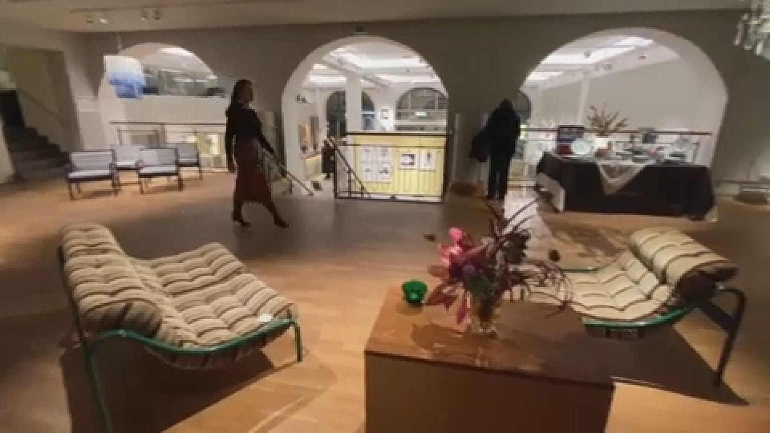 Li Pamp a stockholmi kiállítótérben  - 2023. december 14.