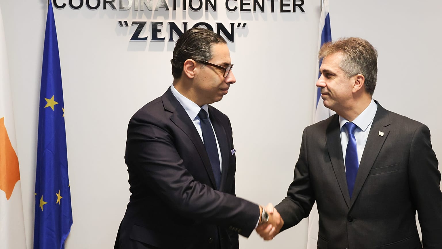 Κ. Κόμπος - Ι. Κοέν στο Συντονιστικό Κέντρο Ζήνων