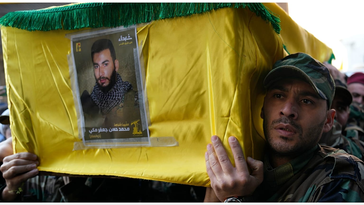 من مراسم تشييع محمد حسن جعفر مكي