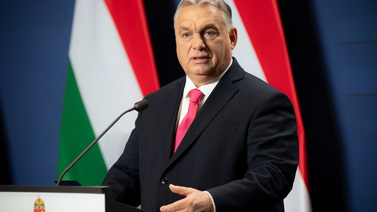 Orbán Viktor a kormányinfón