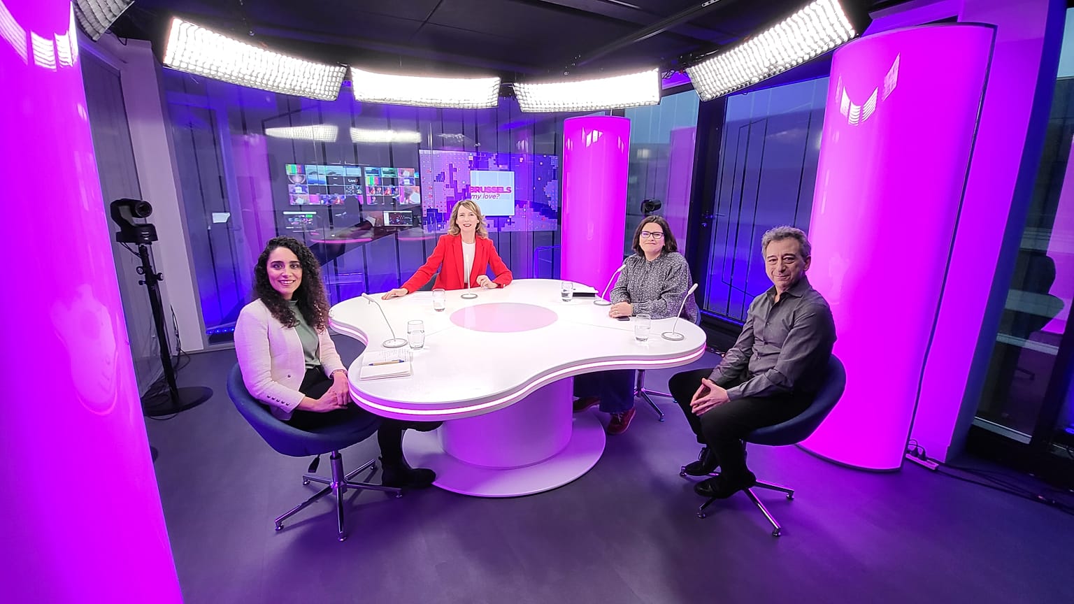 Méabh Mc Mahon con Tamara Atienzar, Andrea Renda y Carmen Rengel