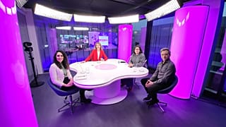 Méabh Mc Mahon con Tamara Atienzar, Andrea Renda y Carmen Rengel