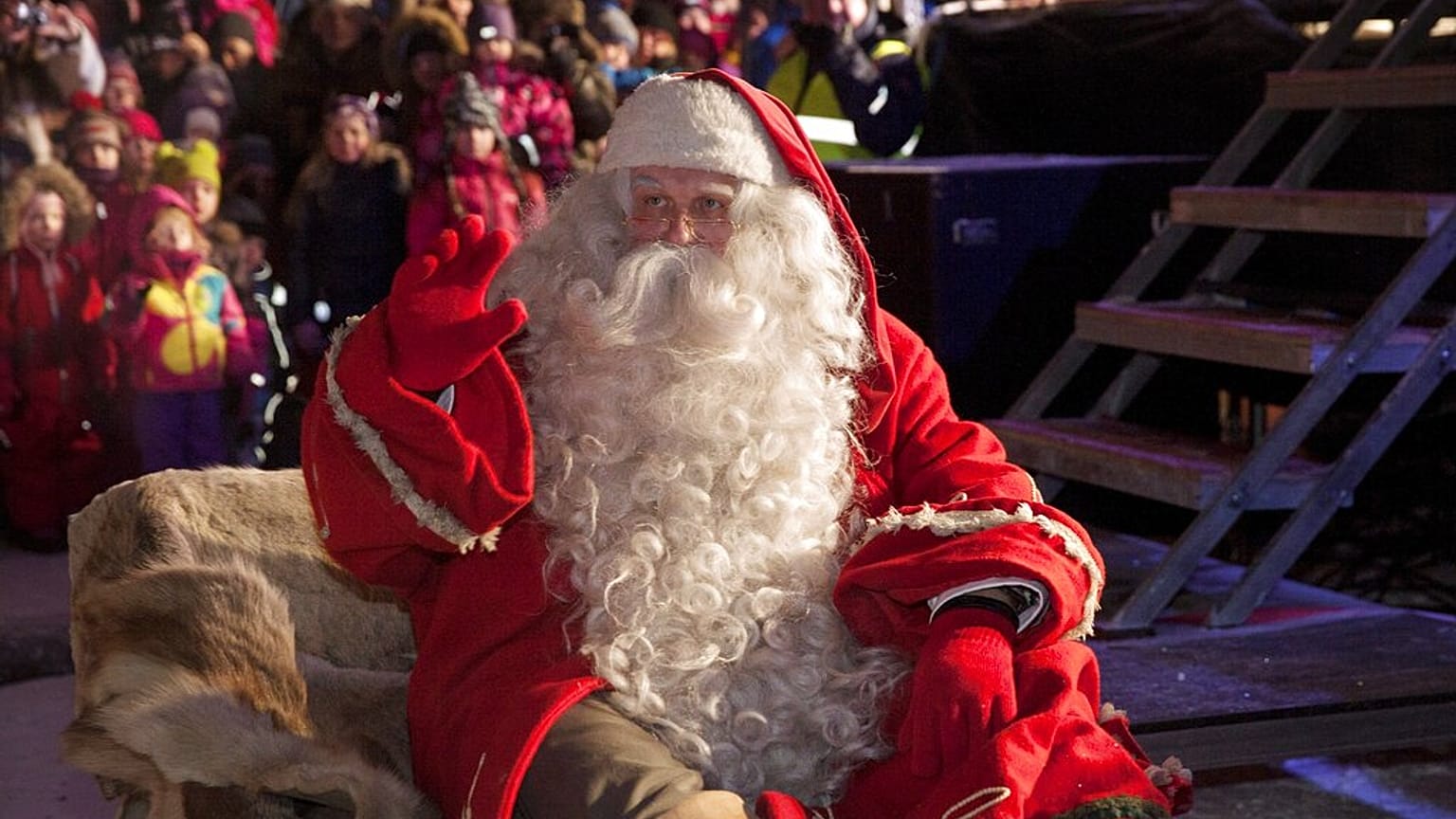 Joulupukki, a finn Mikulás december elején Magyarországon is járt