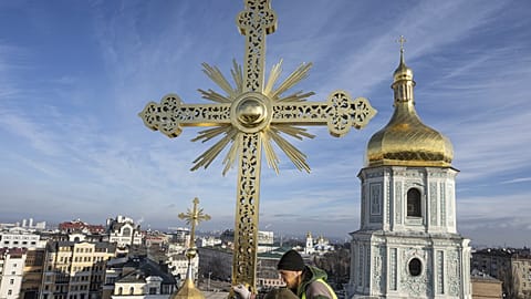 Una de las cruces de la catedral de Kiev.