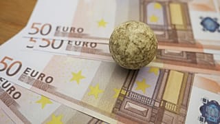 أوراق نقدية من فئة خمسين يورو 