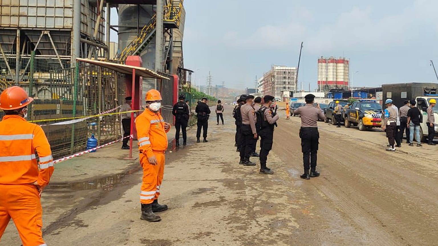 Trabajadores en Indonesia.