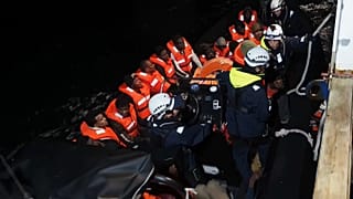Rescate de migrantes en el Mediterráneo por la ONG See Watch
