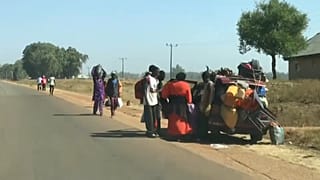 Οι κάτοικοι της πολιτείας Plateau State εγκαταλείπουν βιαστικά τα σπίτια τους
