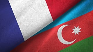 پرچم جمهوری آذربایجان و فرانسه